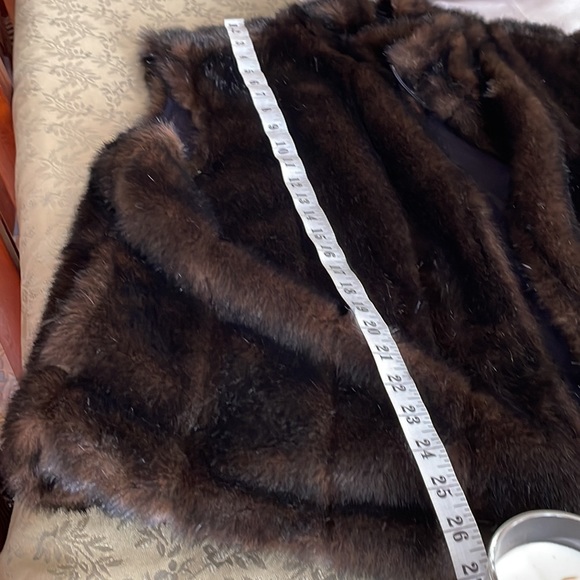 Faux Fur Vest - Picture 4 of 9